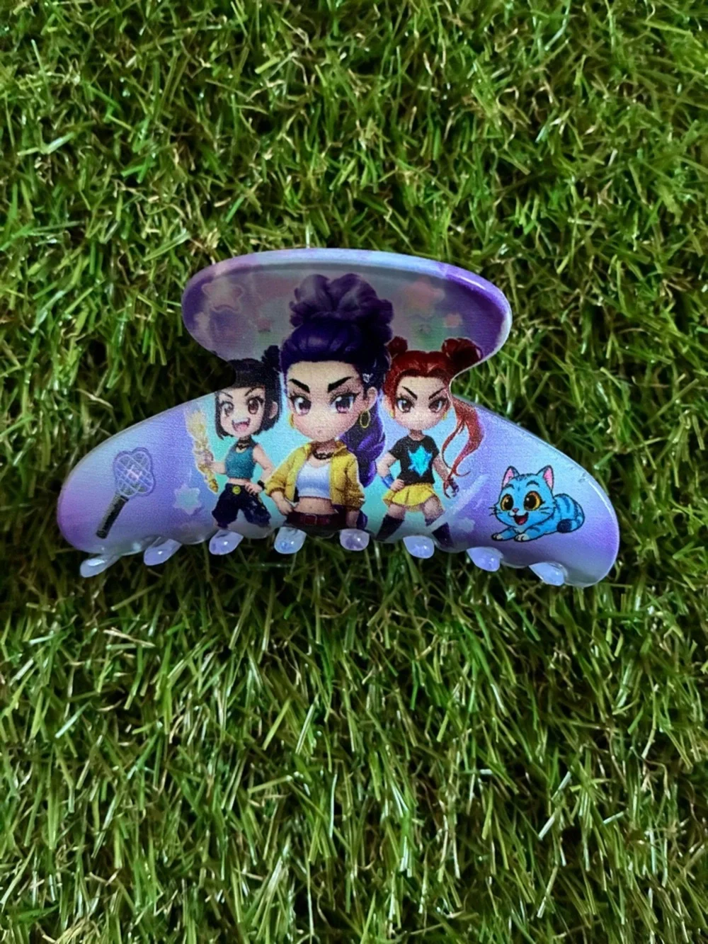 KPOP Demon Hunters Purple Glitter Paddle Brush & Matching Clip
